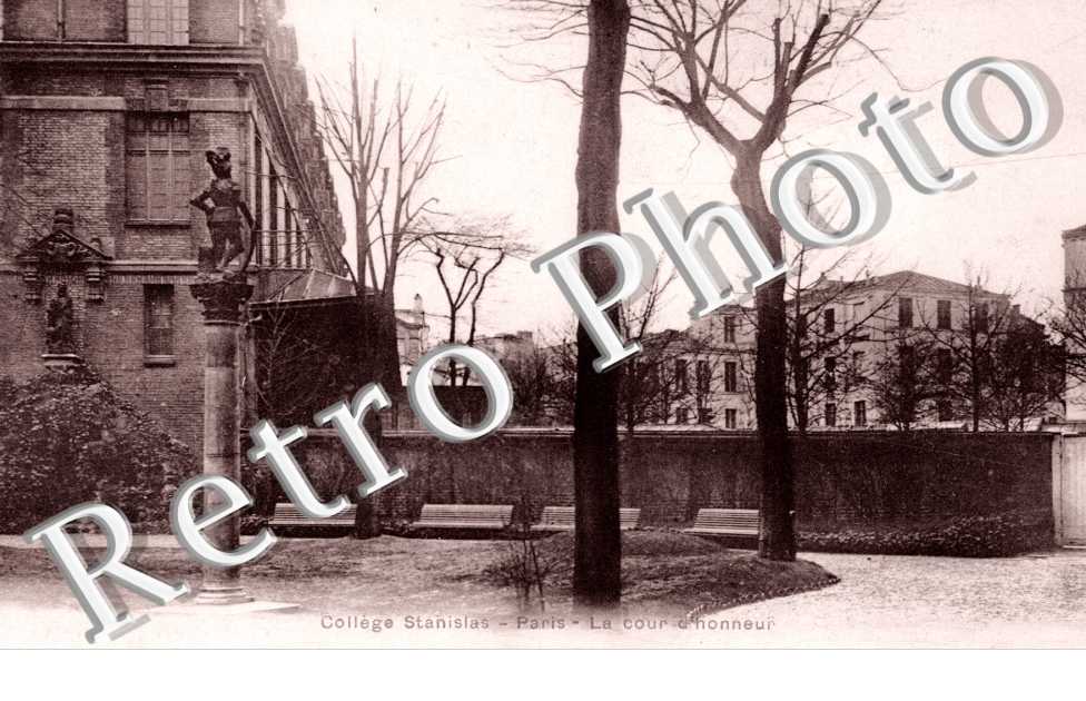 College Stanislas la cour d'honneur