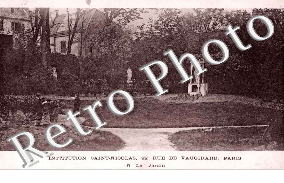 Institution Saint Nicolas, le Jardin 92 rue de Vaugirard