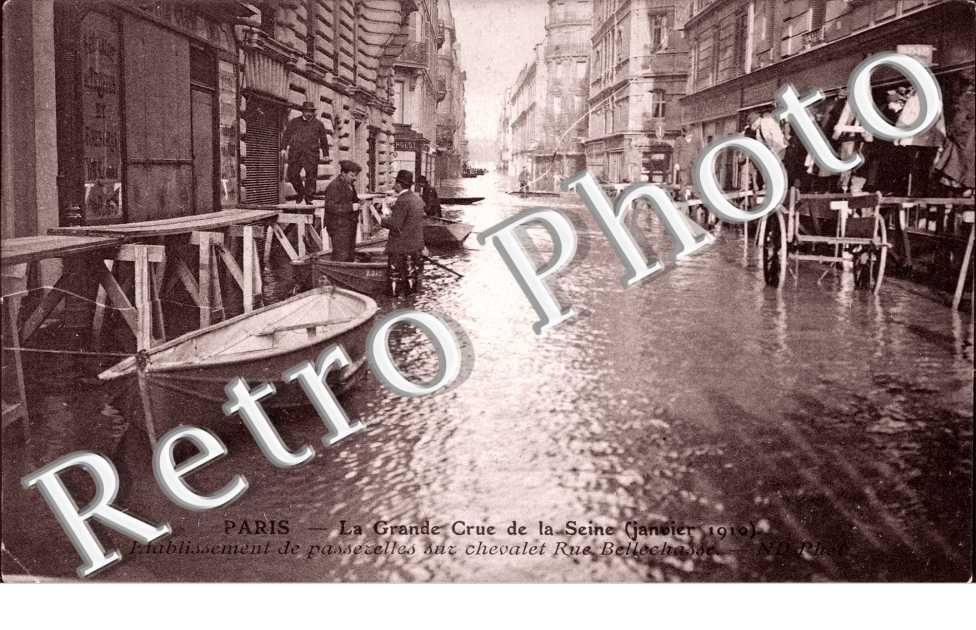 La Grande Crue de la Seine, Rue Bellechasse, Etablissement de Passerelles