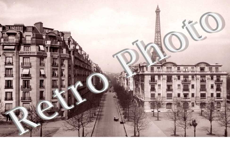 Avenue Emile Acollas et Charles Floquet, Place Joffre