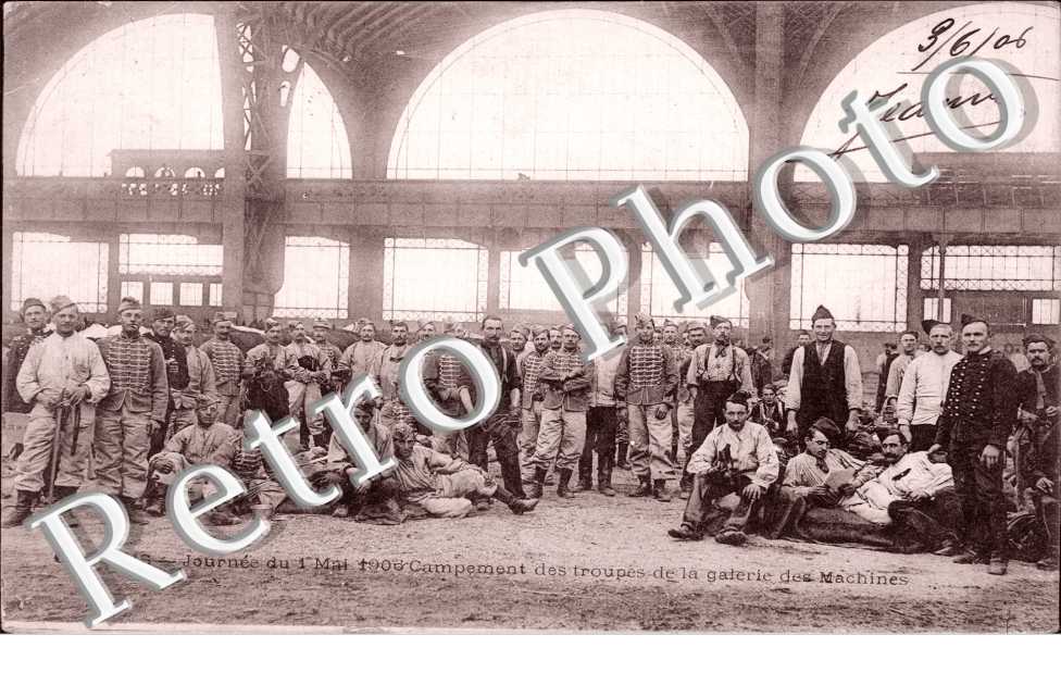 Journee du 1 Mai 1906, Campement dans la Galerie des Machines