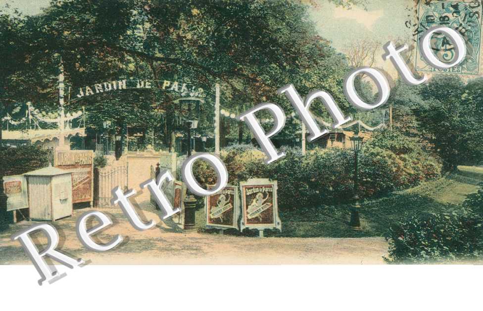 l'entree du jardin de Paris