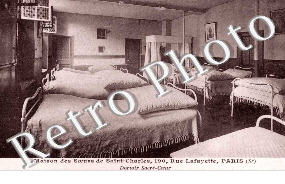 Maison des Soeurs de Saint Charles - Dortoir Sacré Coeur