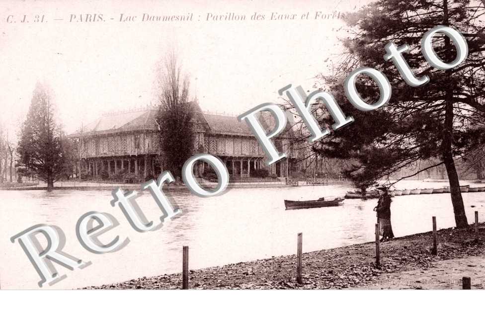Lac Daumesnil, Pavillon des Eaux et Forets