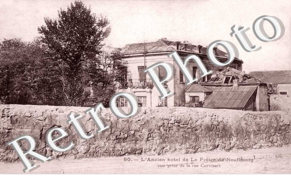 rue Edmond Godinee L&#039;ancien Hotel de la Pretre de Neufbourg vue prise de la rue Corvisart