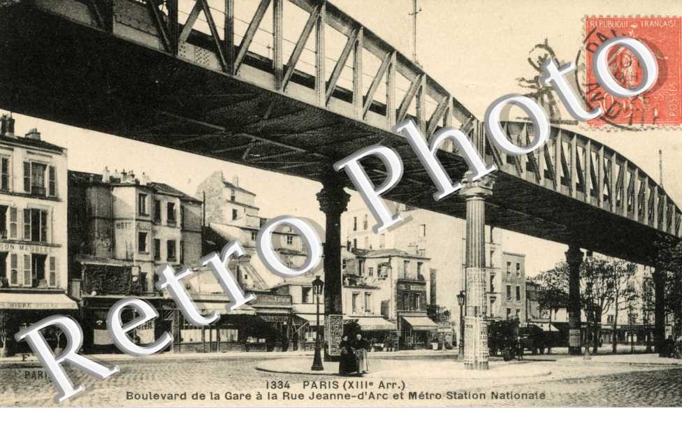 Boulevard de la Gare a la Rue Jeanne d&#039;Arc et Metro Station Nationale