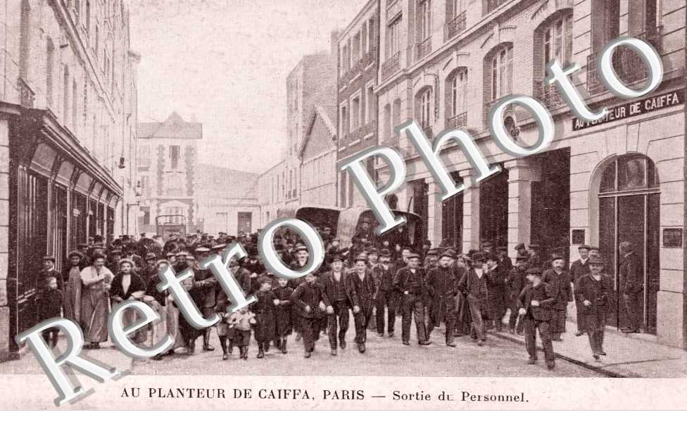 Au Planteur de Caiffa, Sortie du Personnel