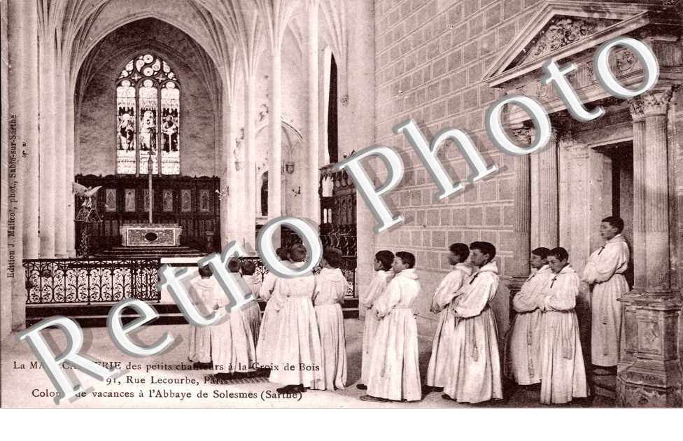 petits chanteurs a la Croix de Bois Chapelle des Benedictins 91 rue Lecourbe