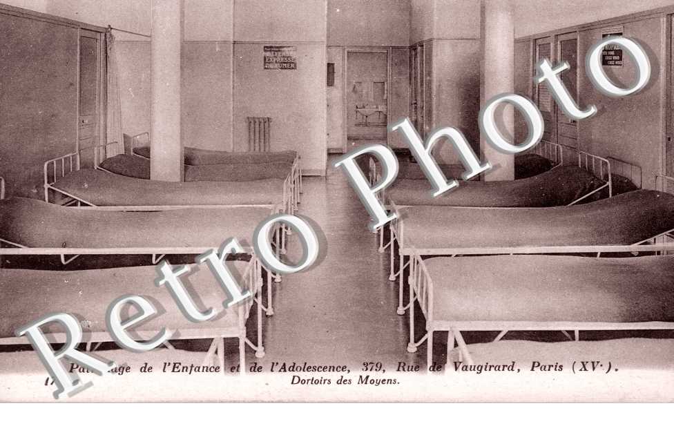 379 rue de Vaugirard - Patronage de l&#039;Enfance et de l&#039;Adolescence, Dortoirs des Moyens