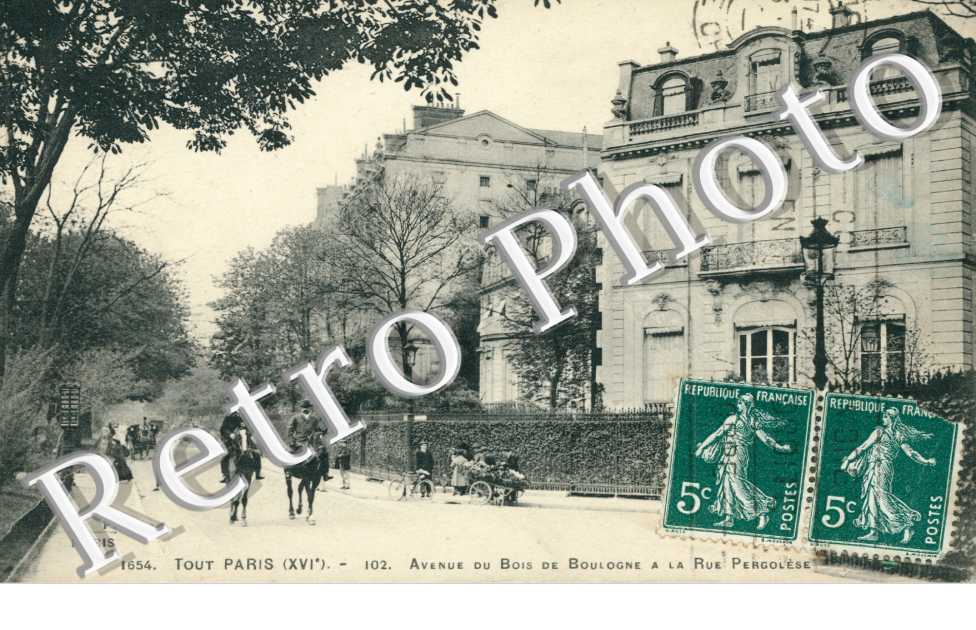 Avenue du Bois de Boulogne et la Rue Pergolese