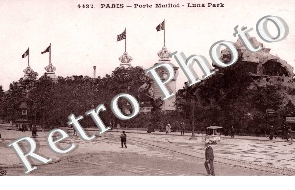 Porte Maillot Luna Park