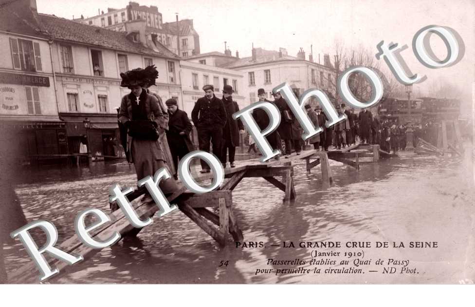 Crue de la Seine 1910, Passerelles etablies au Quai de Passy