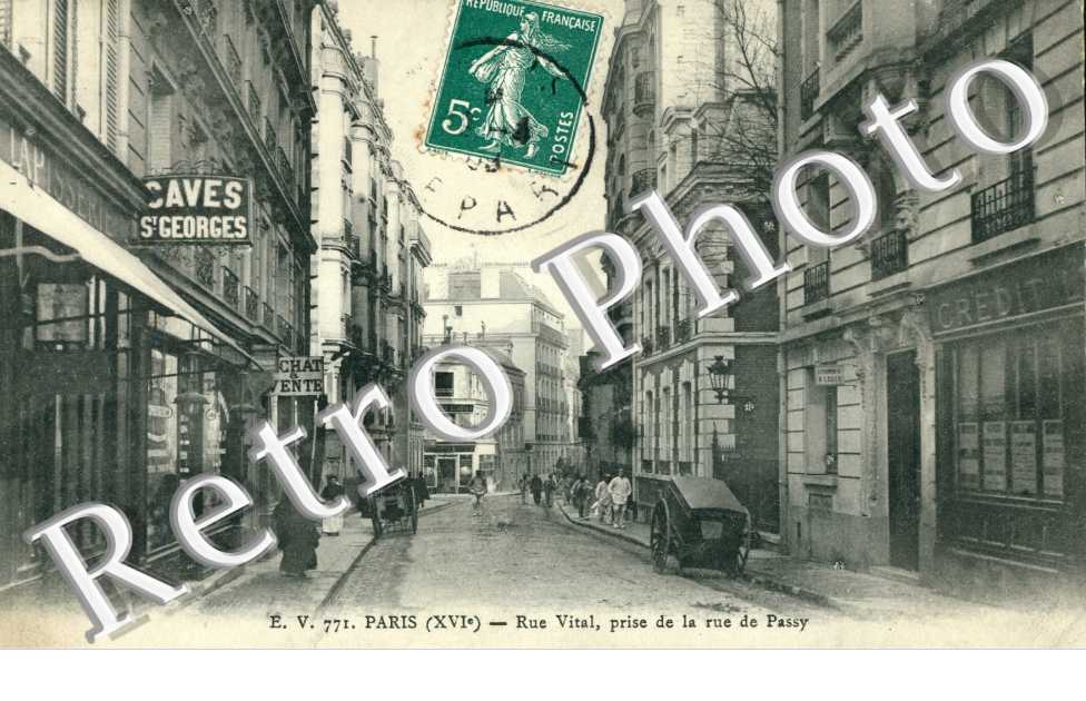 Rue Vital, prise de la rue de Passy
