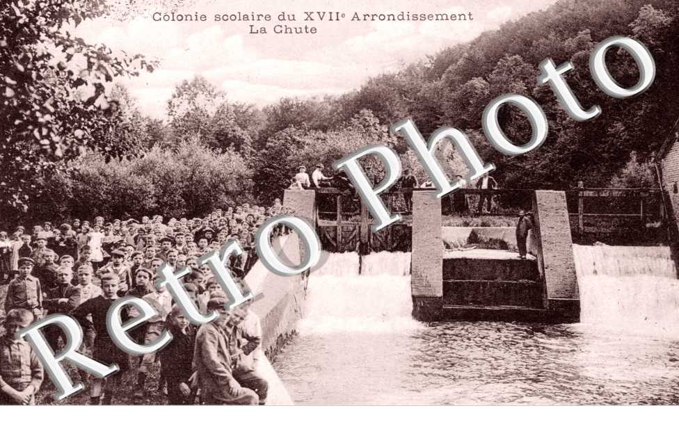 Colonie Scolaire, la Chute