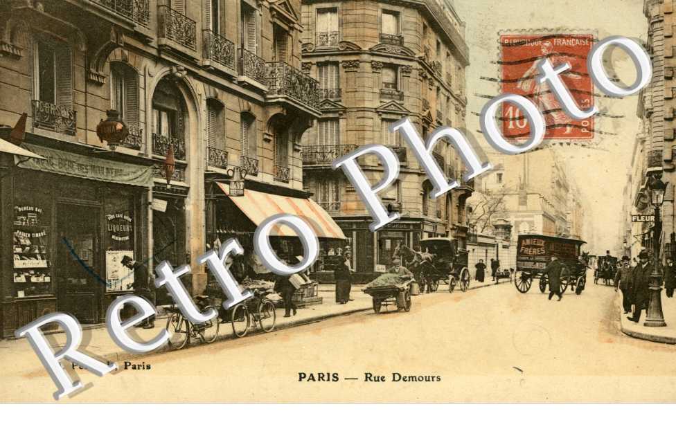 Rue Demours