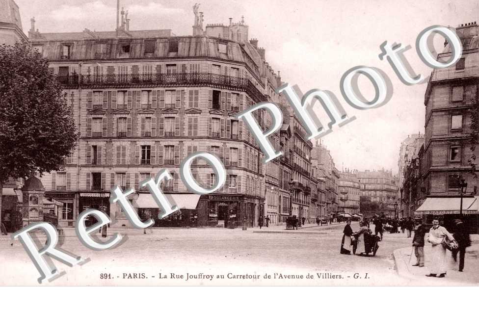 Rue Jouffroy au Carrefour de l&#039;Avenue de Villiers