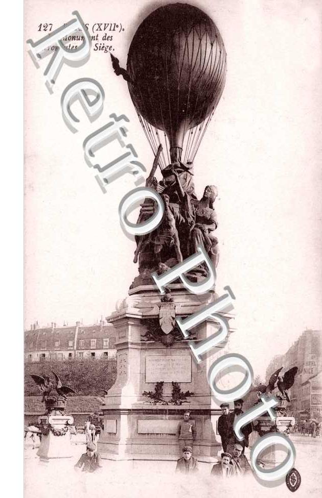 le monument des Aeronautes du siege