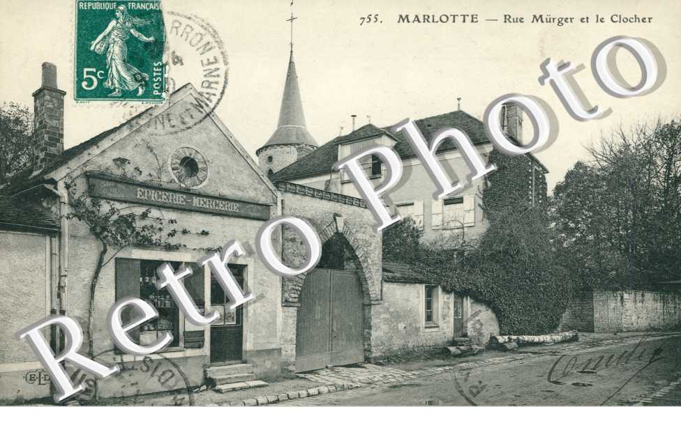 Rue Murger et le Clocher