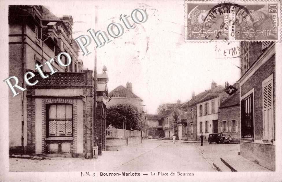 la Place de Bourron