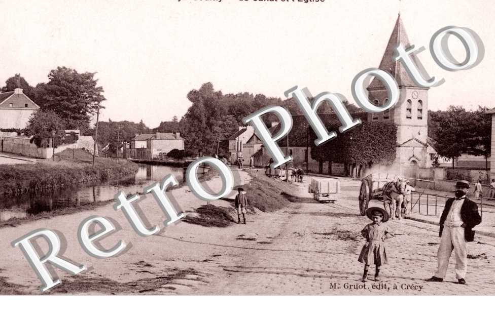 le Canal et l'Eglise