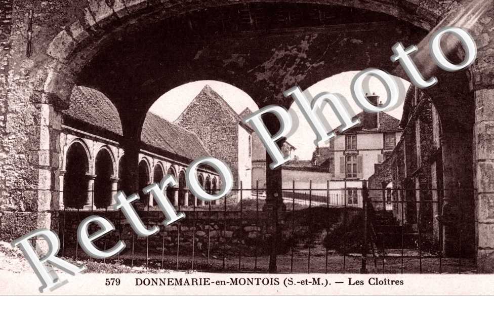 Les Cloitres