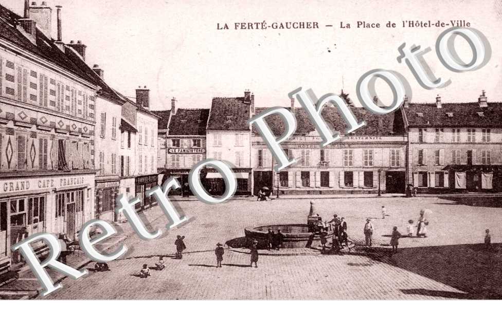 la Place de l&#039;Hotel-de-Ville
