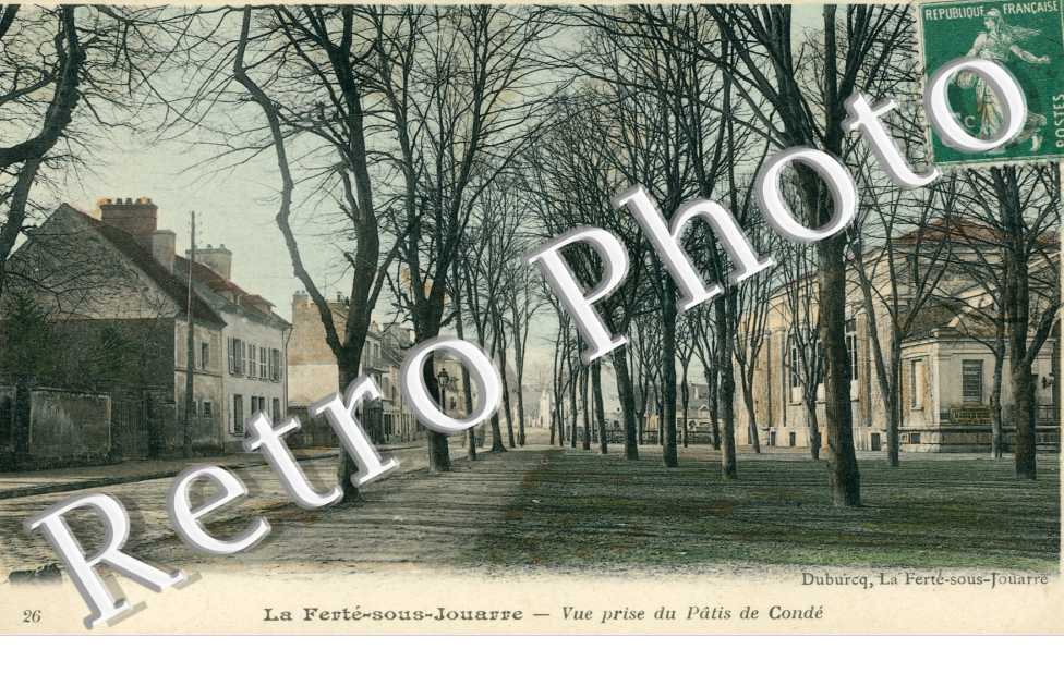 Vue prise du Patis de Conde