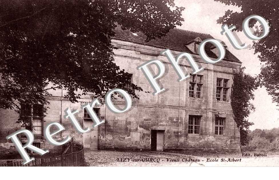 Vieux Chateau et Ecole Saint Albert