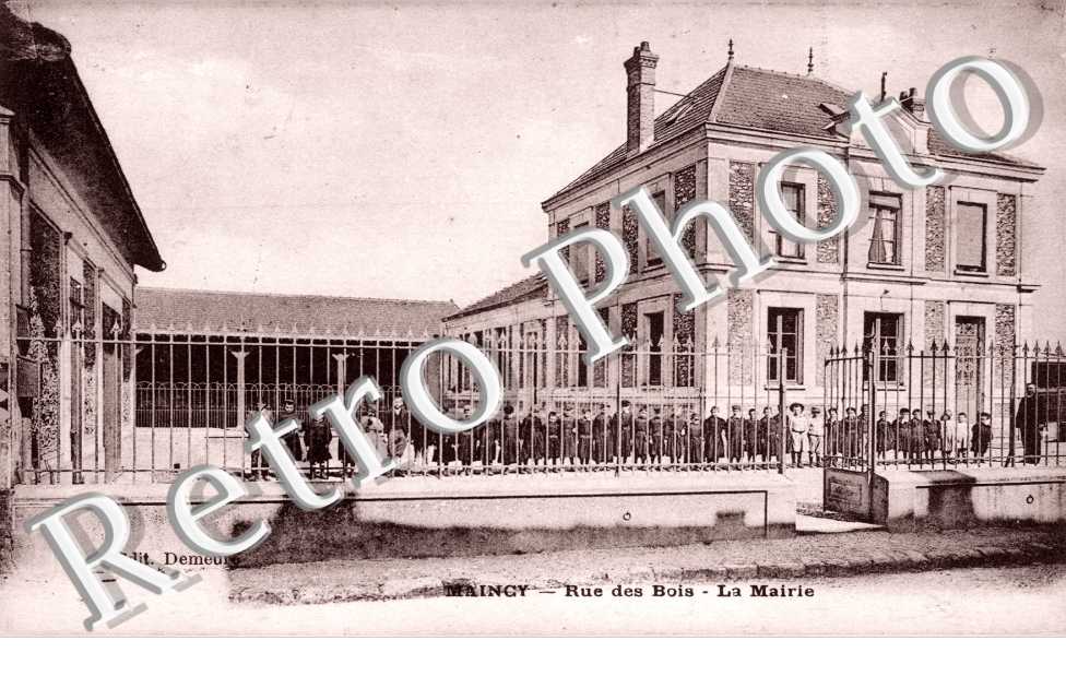 Rue des bois - la mairie