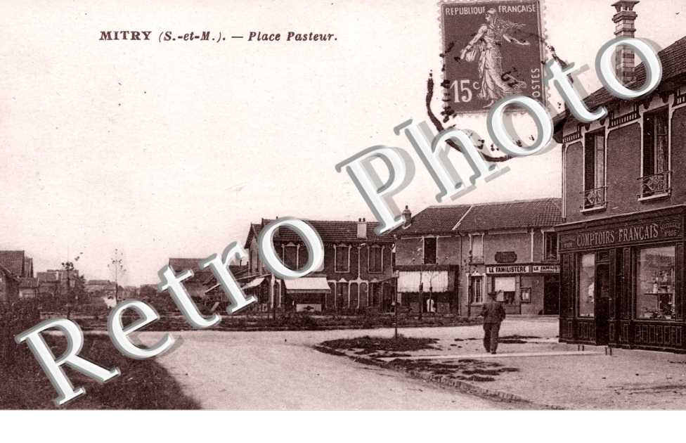 la Place Pasteur