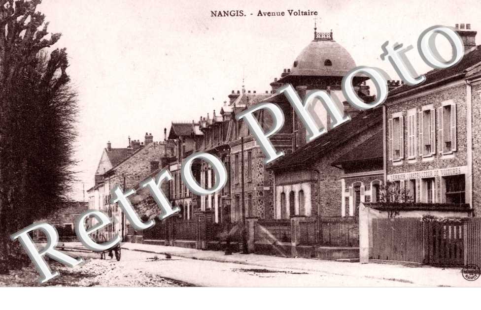 Avenue Voltaire