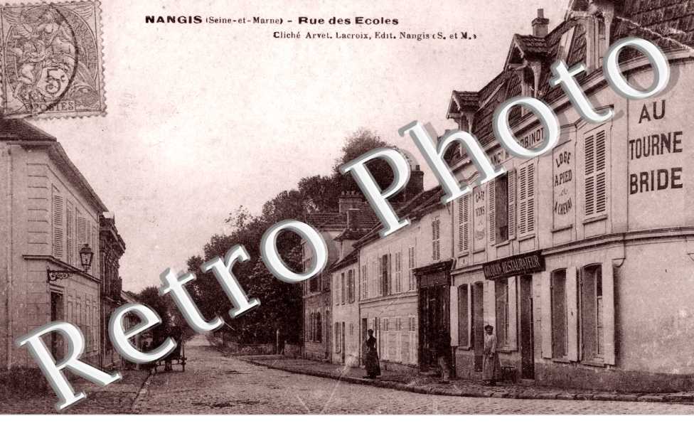 la Rue des Ecoles