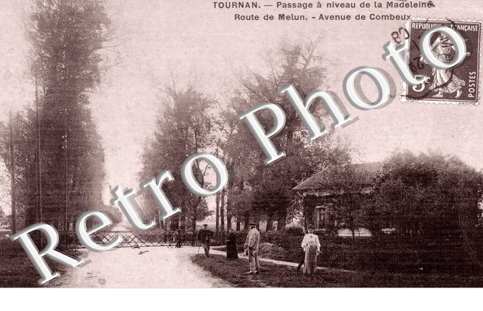 Route de Melun, Avenue de Combeux