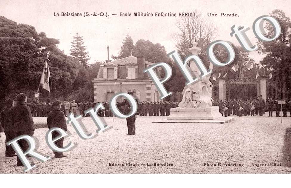 ecole militaire enfantine Heriot, une parade