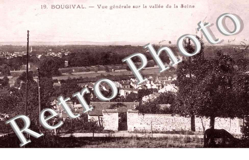 Vue generale sur la vallee de la Seine