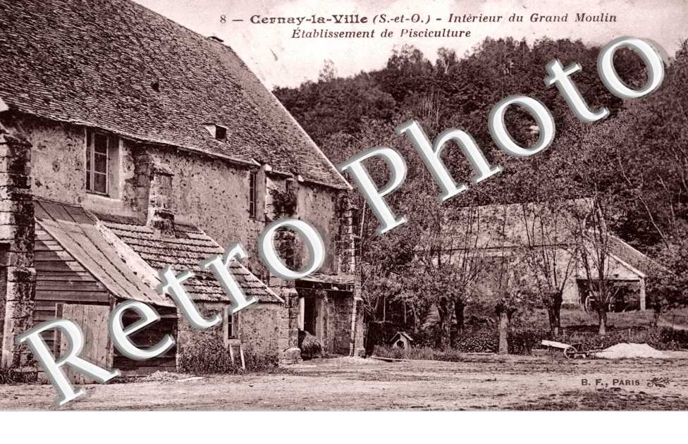 Interieur du grand moulin Etablissement de pisciculture
