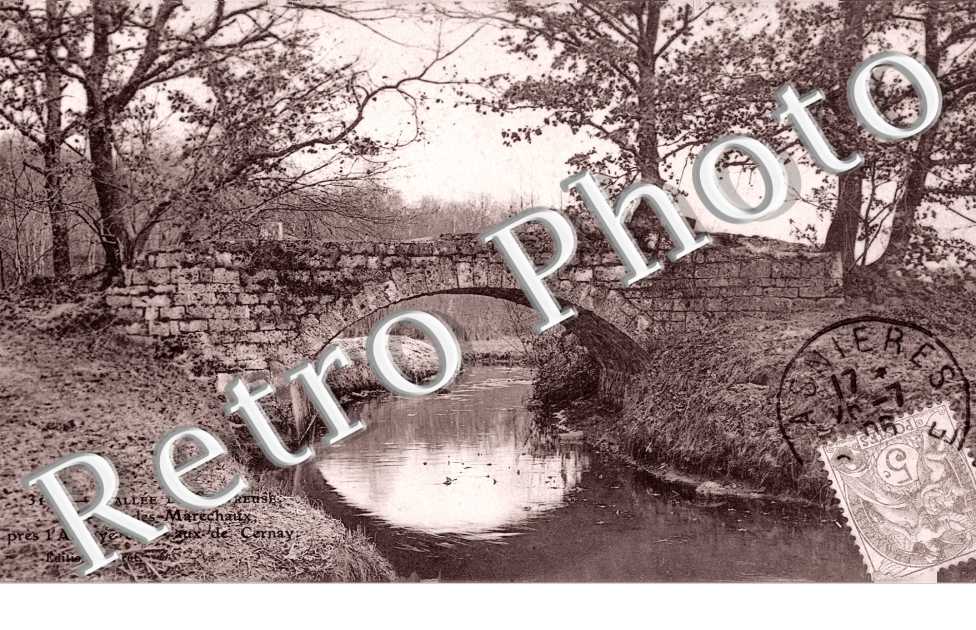 le pont des Marechaux pres L&#039;abbaye des Vaux de Cernay