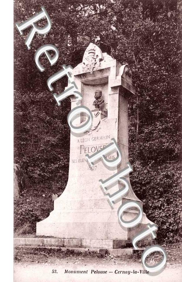 Monument  Pelouse