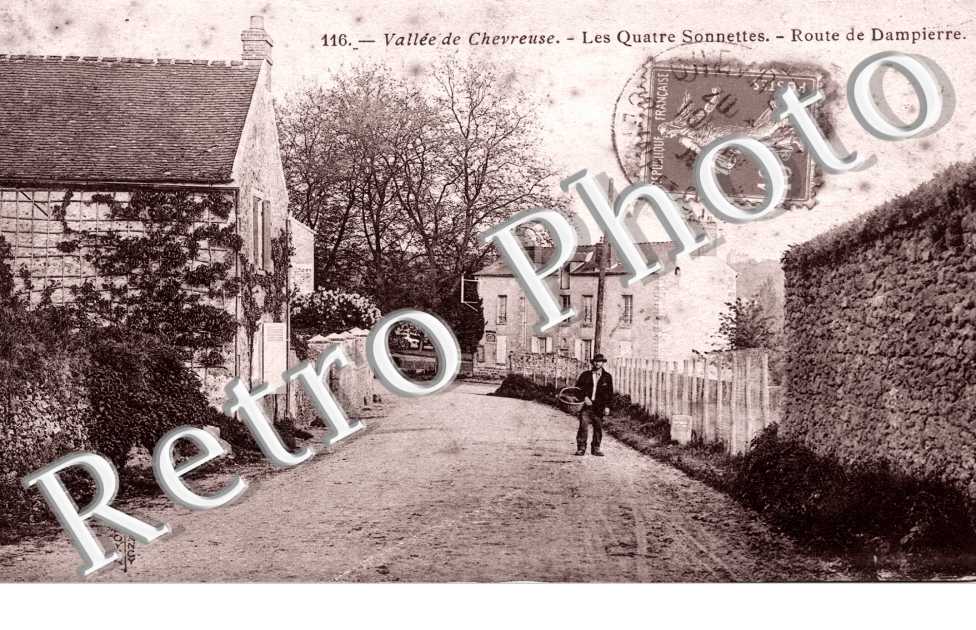 Les Quatre Sonnettes Route de Dampierre
