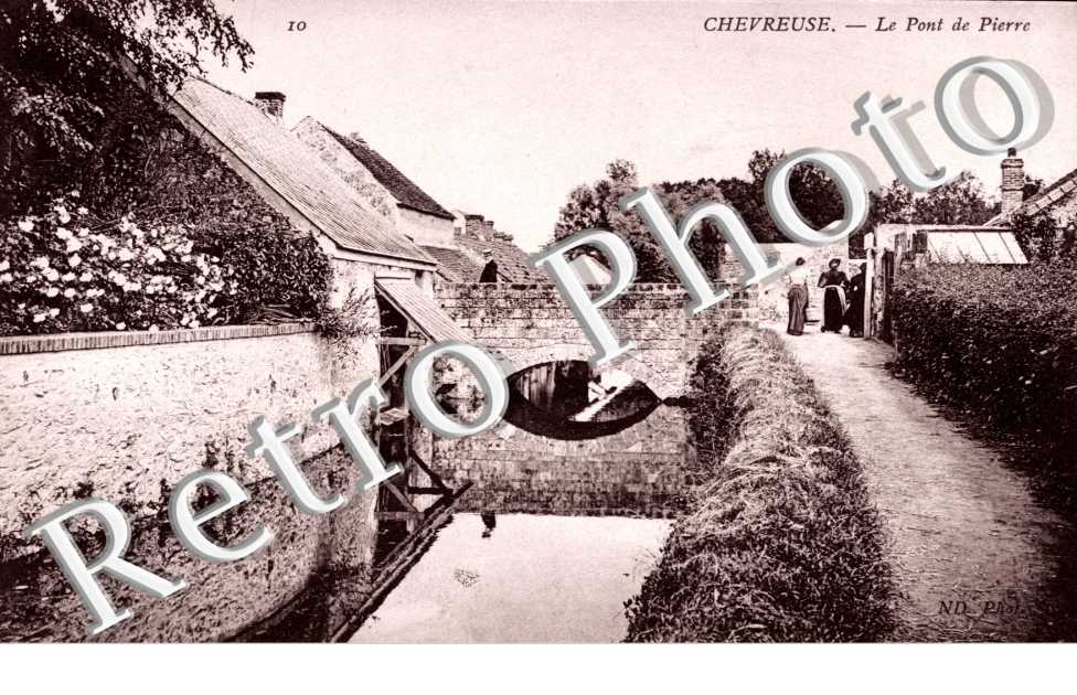 Le Pont de Pierre
