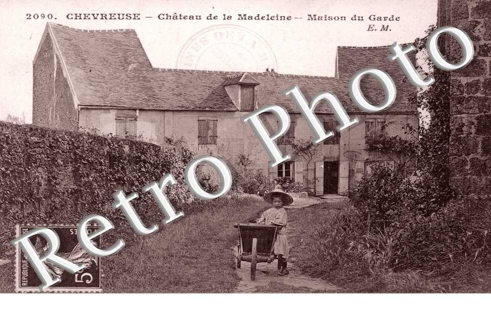 Chateau de la madeleine - maison du garde