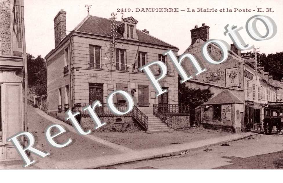La Mairie et la Poste