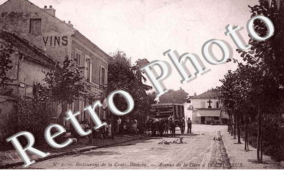 Avenue de la gare  Restaurant de la Croix Blanche