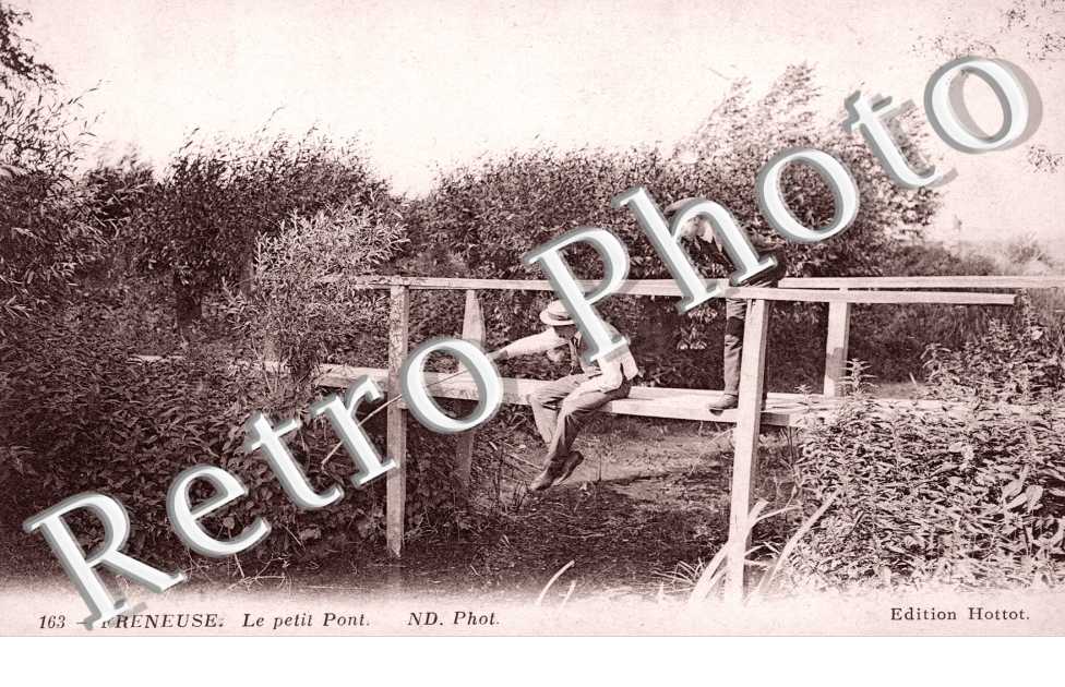 Le Petit Pont