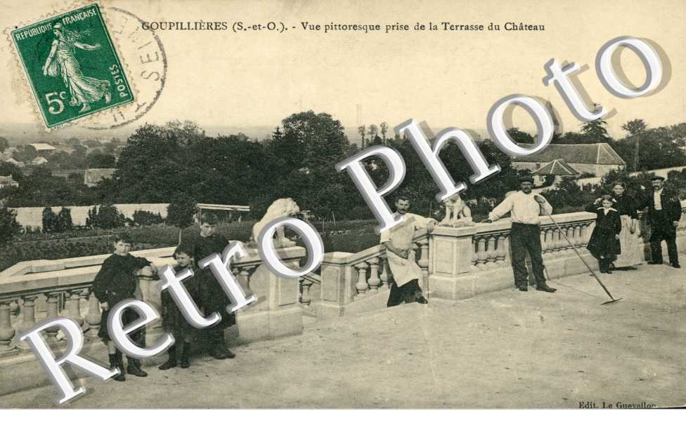 Vue prise de la Terrasse du Chateau