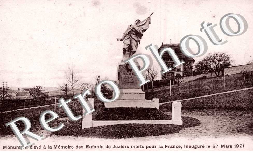 Monument ele ve a la memoire des enfants morts pour la France