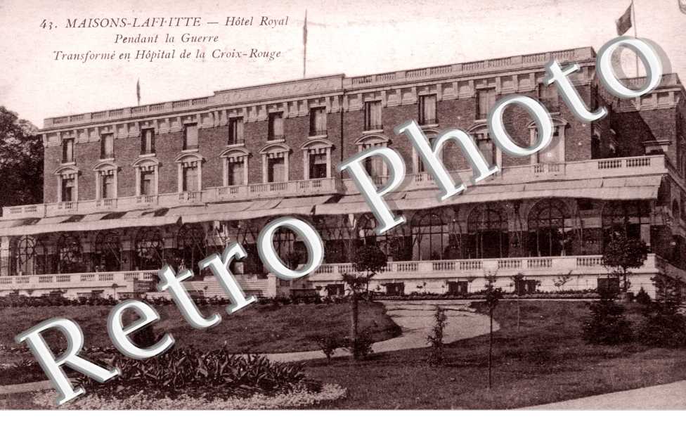 Hotel Royal transforme en Hopital de la Croix Rouge