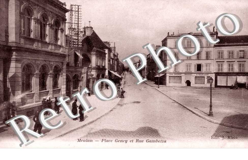 la Place Geney et la Rue Gambetta