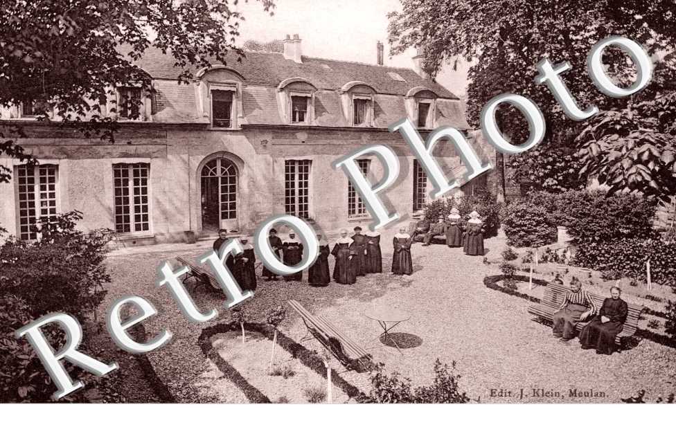 la Maison Hospitaliere Berson, la Cour Interieure