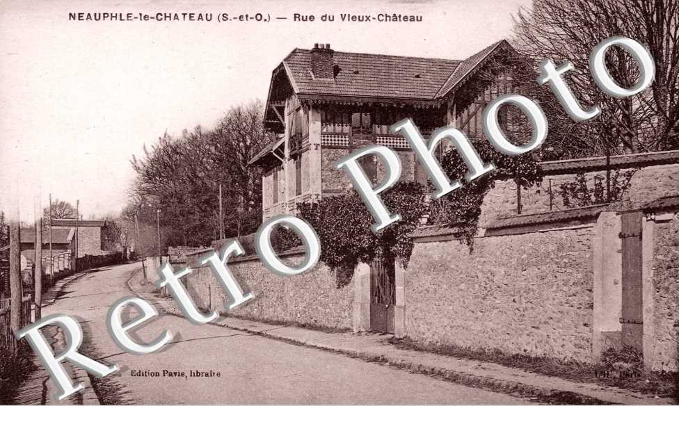 la Rue du Vieux-Chateau